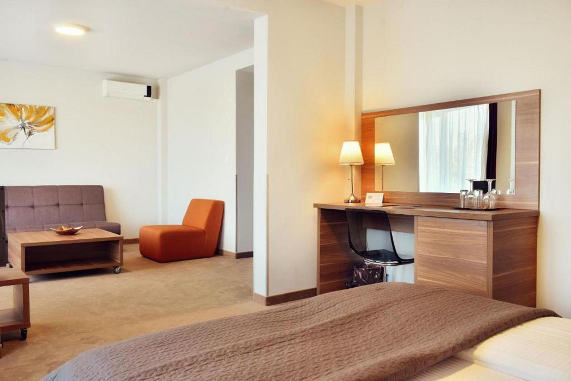 Hotel President 3*